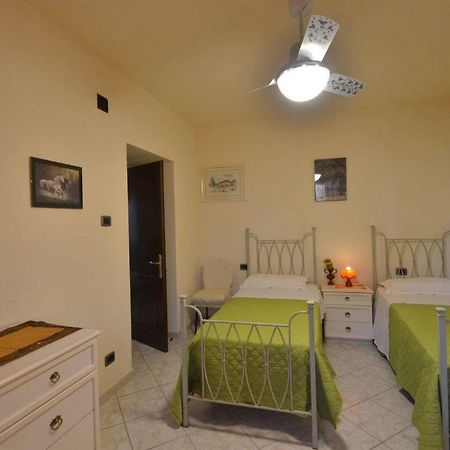 فيلا Casa Il Pino كافريجيليا المظهر الخارجي الصورة